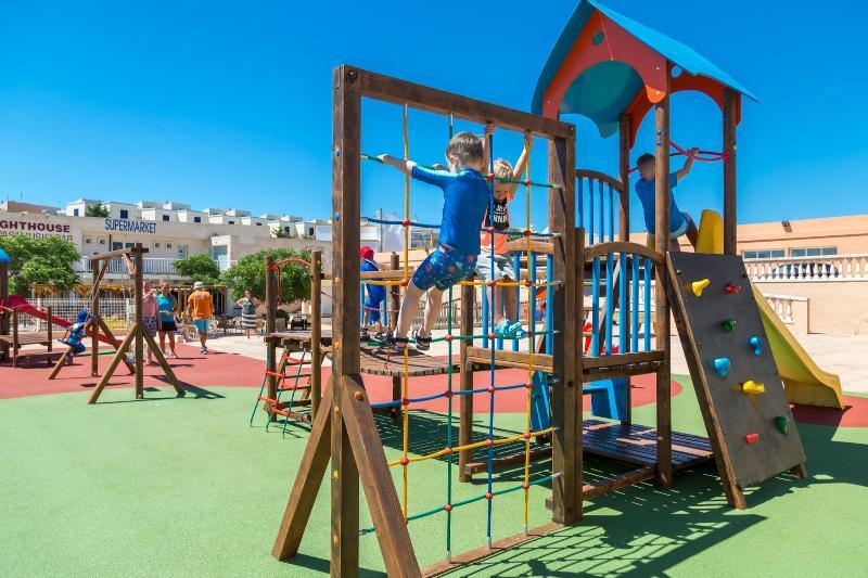 Apartahotel Comitas Tramontana Park Fornells (Menorca)